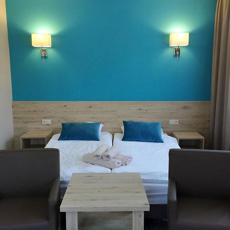 Hotel Krystyna Szczytno  Ngoại thất bức ảnh