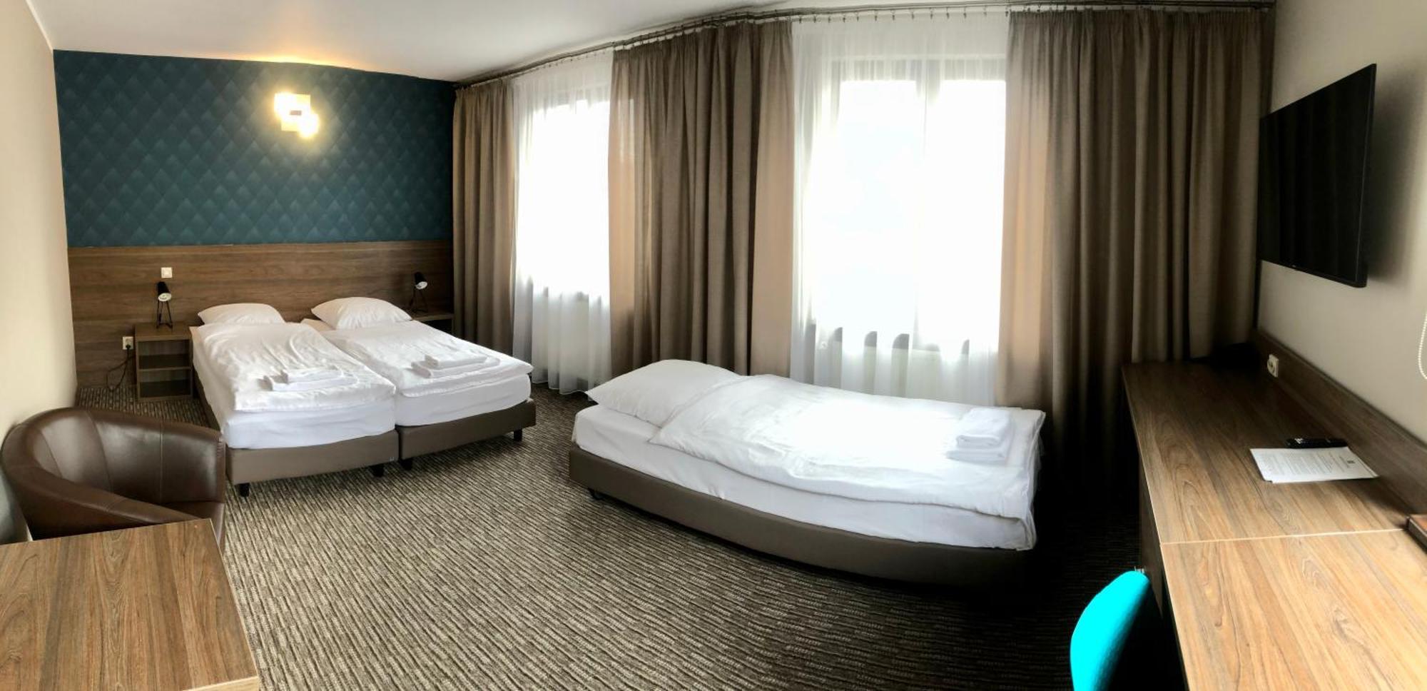 Hotel Krystyna Szczytno  Ngoại thất bức ảnh