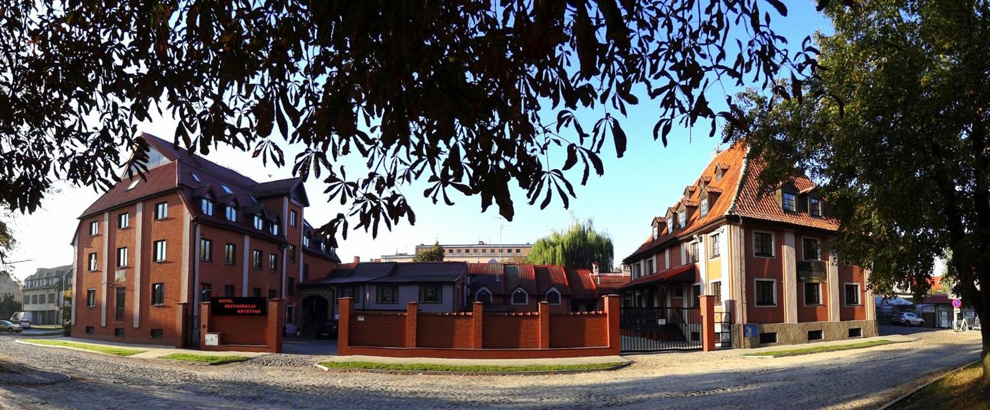 Hotel Krystyna Szczytno  Ngoại thất bức ảnh